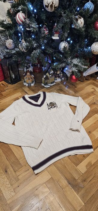 Дамски пуловер Tommy Hilfiger V-neck