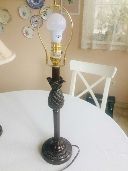 Красиви винтидж настолни лампи