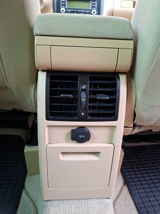 VOLKSWAGEN Touran 2006 — imagine 5