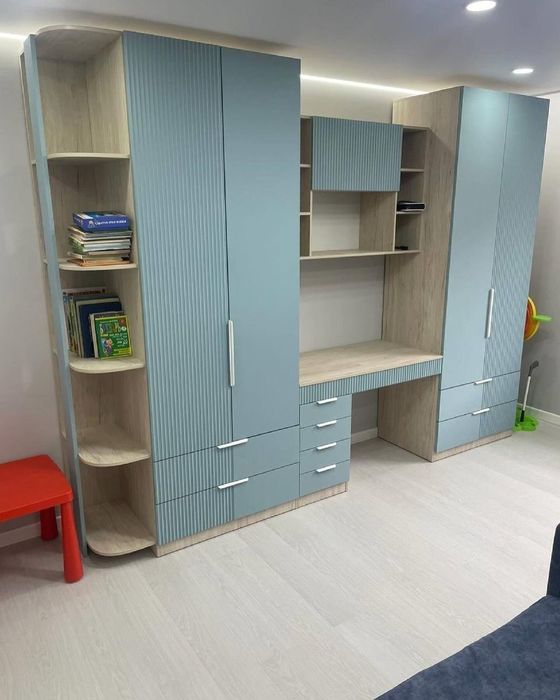 Кухни на заказ .