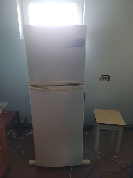 Продам холодильники