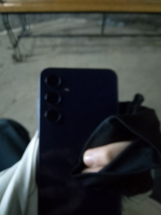 Телефон сатам Samsung a35