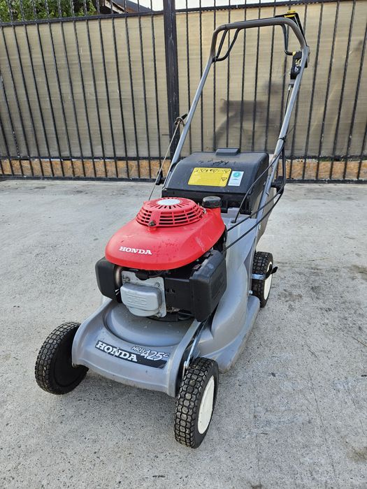 Masina de tuns iarba HONDA HRB 425C