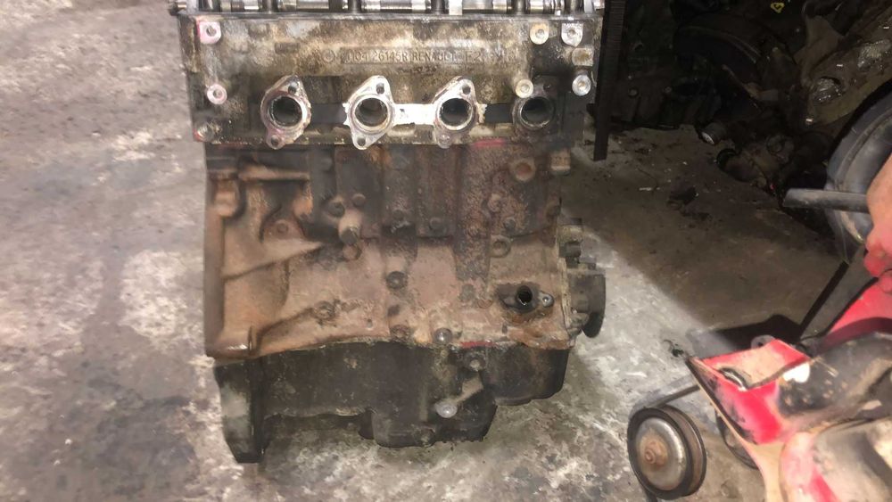 Motor Dacia Duster 1.5 DCI K9K J898