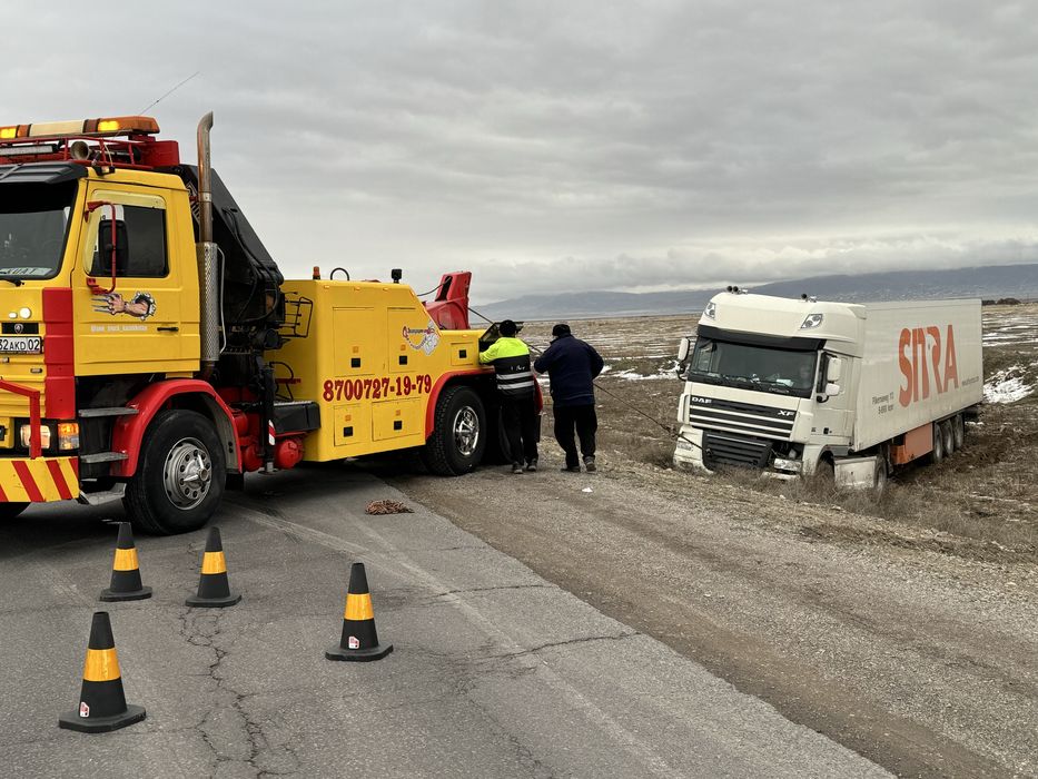 Грузовой эвакуатор