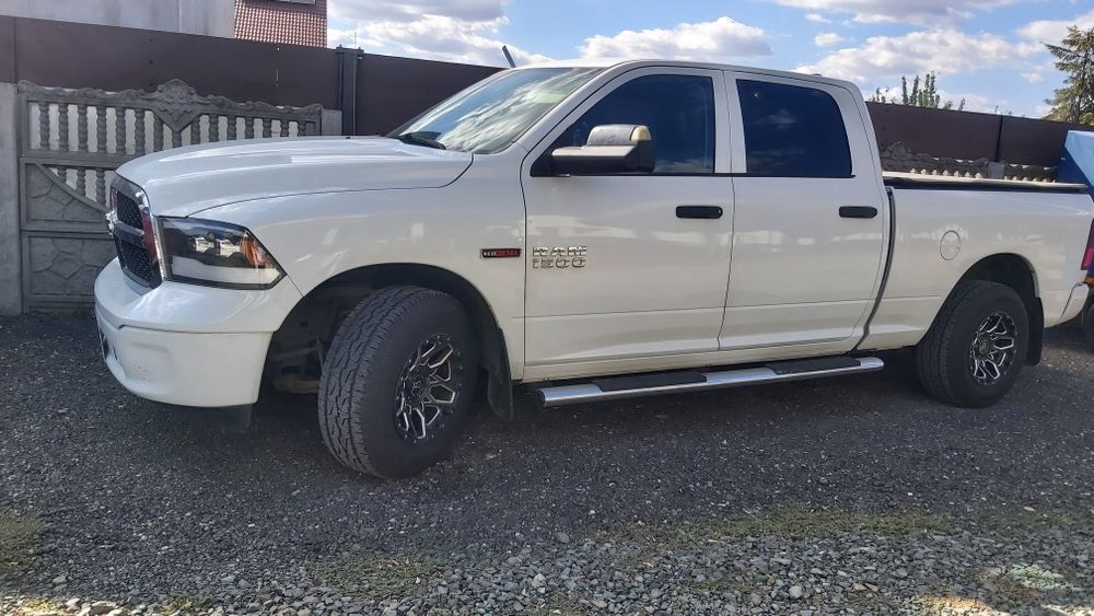 Oferta Vand Dodge RAM 1500