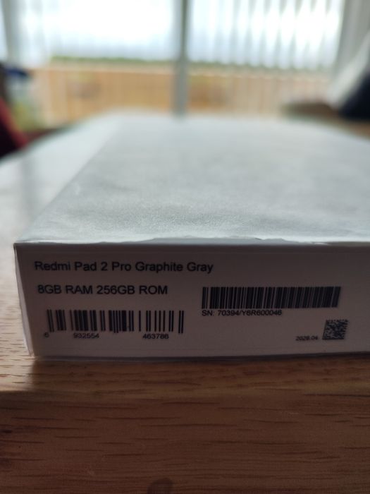 Продавам таблет Redmi Pad 2 Pro