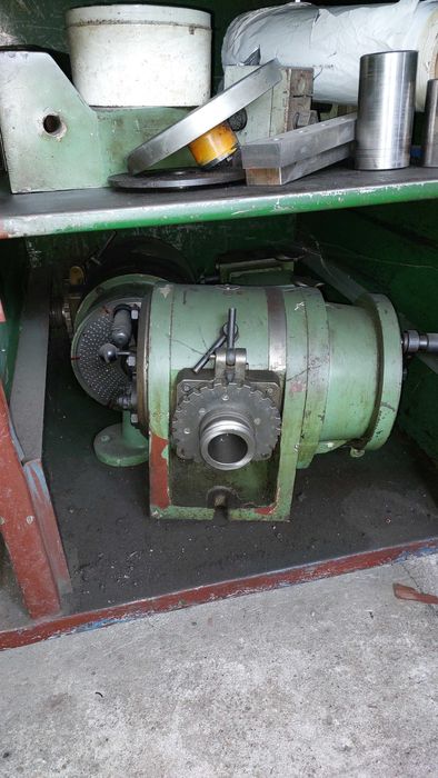 Универсални фрези, люнети, план-шайба