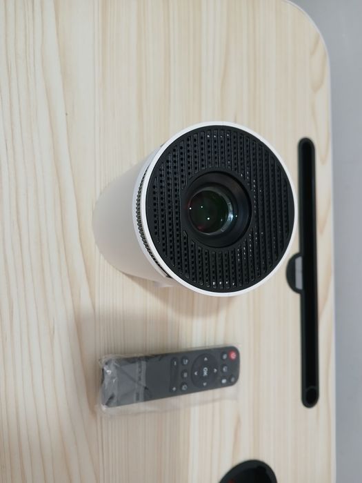 HY300 Pro smart proyektor sotiladi