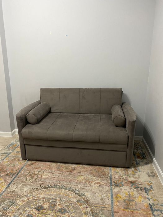 Екі диванда көп қолданылмады ,жаңасымен тұр