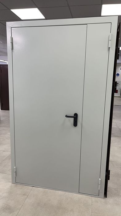 Противопожарные входные двери