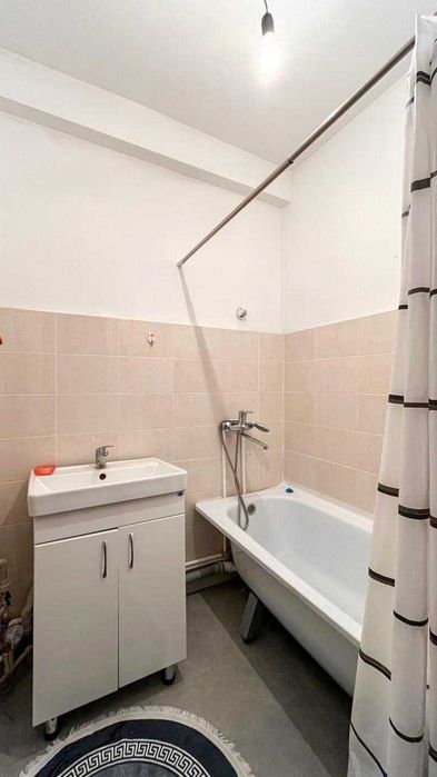 ЕвроТрешка в 9 микрорайоне Мирас Империя