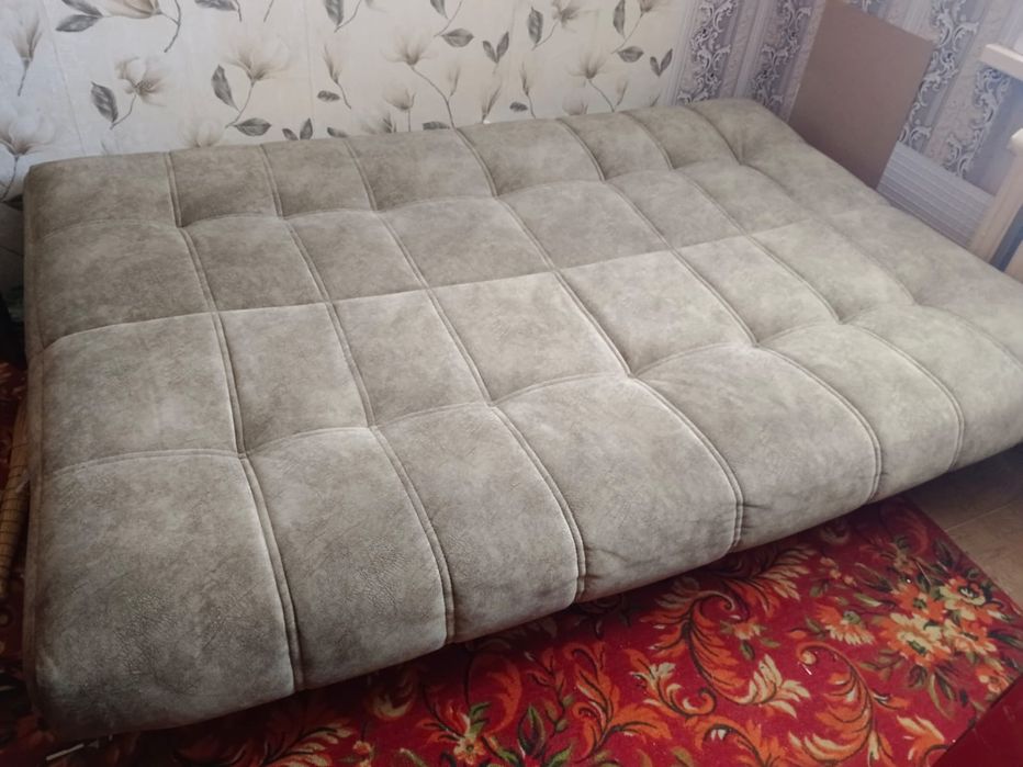 Продам диван-книжка