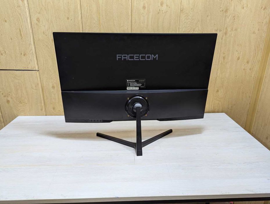 Продается монитор Facecome 27