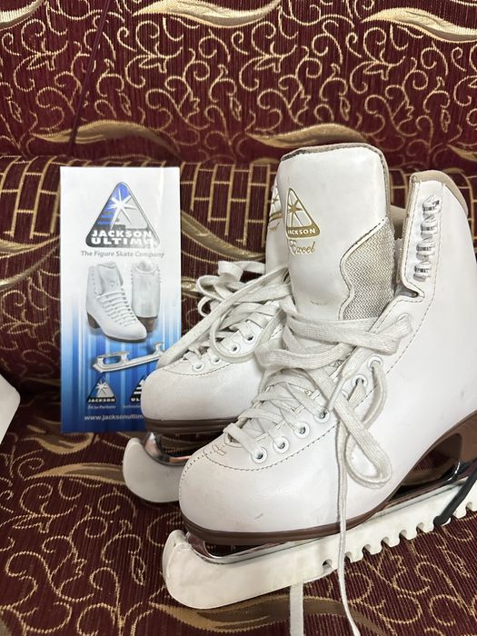 Продам коньки СРОЧНО