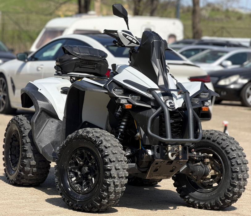 CAN-AM RENEGADE 1000cc (2024)