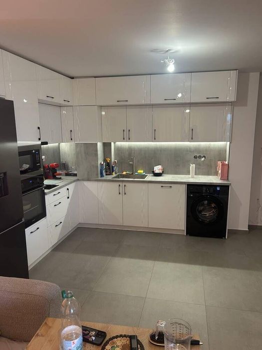 Тристаен апартамент в ж.к. Малинова долина.