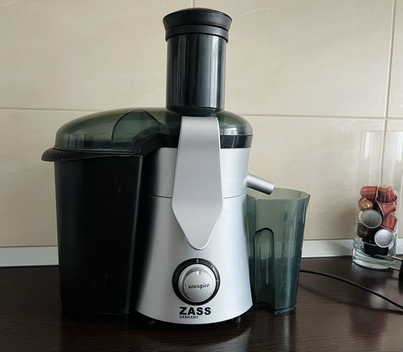 Storcător de fructe Zass