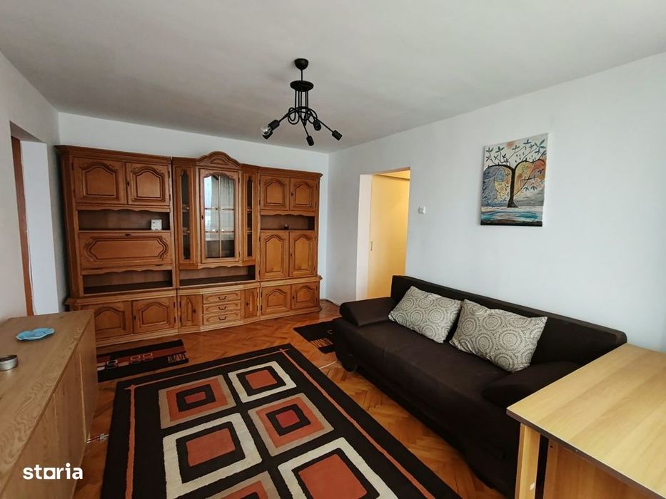 Chirie-Bd.Bucuresti, apartament 2 camere , etaj intermediar