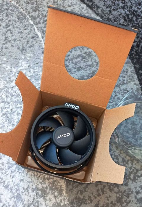 Охладител за процесор AMD