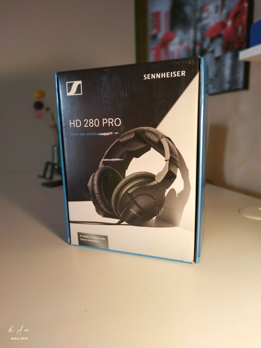 Студийные, мониторные наушники Sennheiser HD 280 PRO