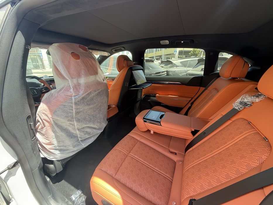 Zeekr 7X Ultra 2026 Full 4WD chegirma narxlarda