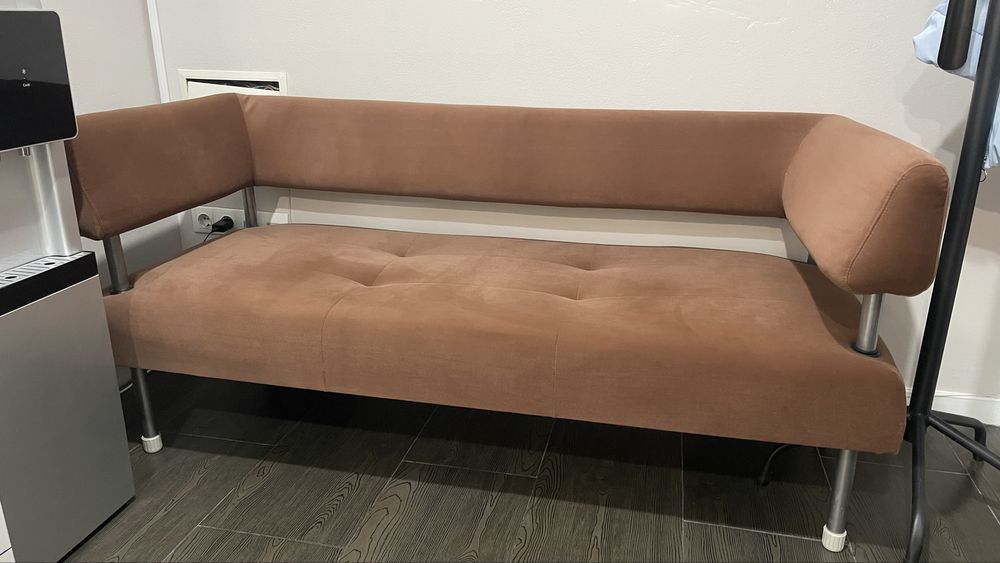 Продам диван в отличном состоянии