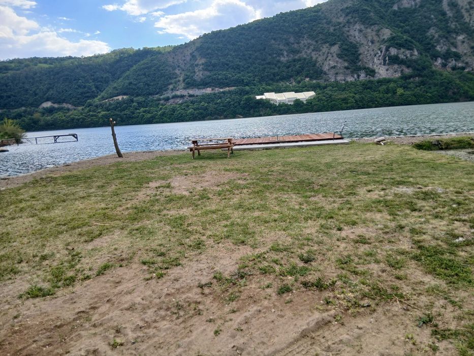 Loc de pescuit Sviniţa