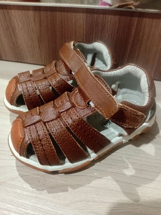 Кроссовки сандали детские