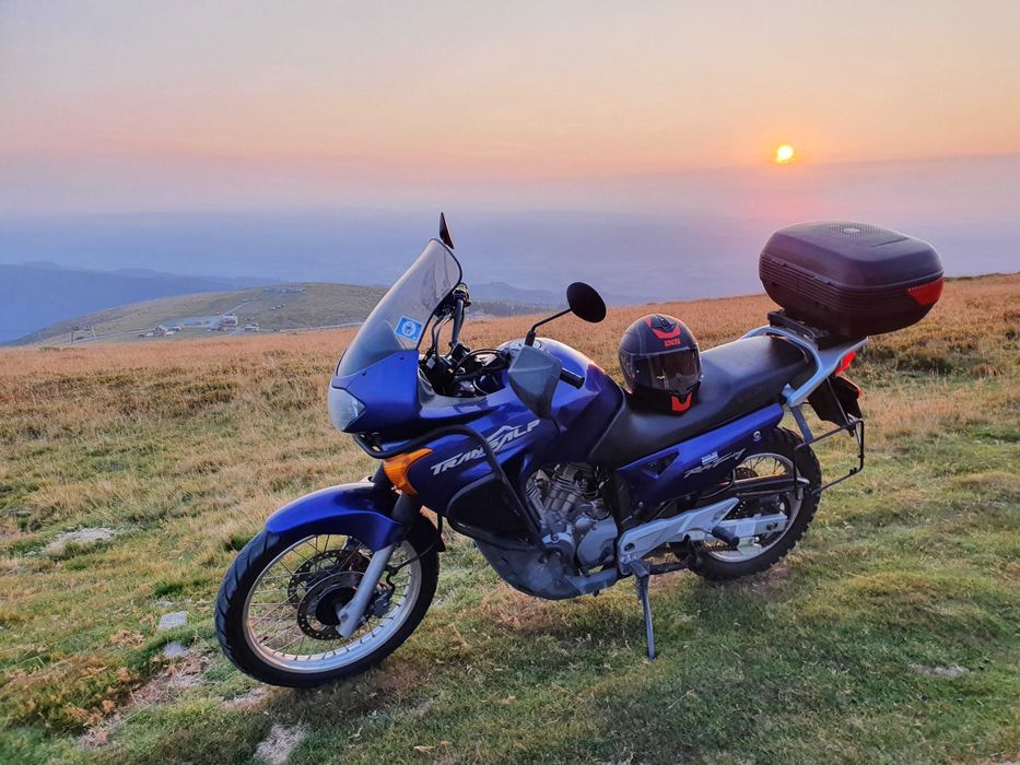 Vand motocicleta Honda Transalp 650