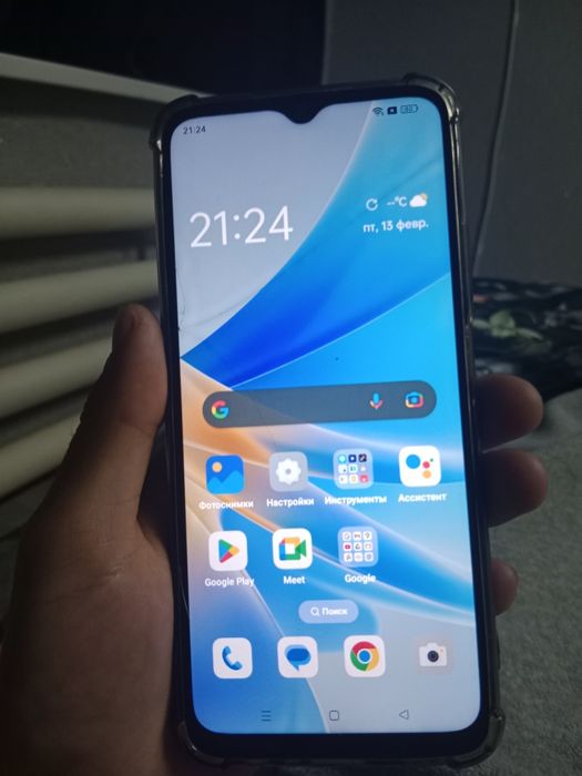 В продаже телефон