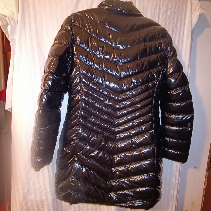 Geaca de dama lungă  moncler originala Nr 4(M-L)