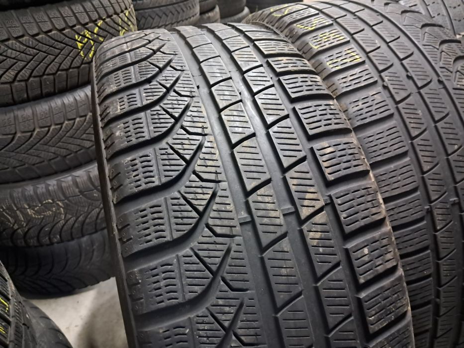 Anvelope second iarna 235 50 R19 Pirelli 2021