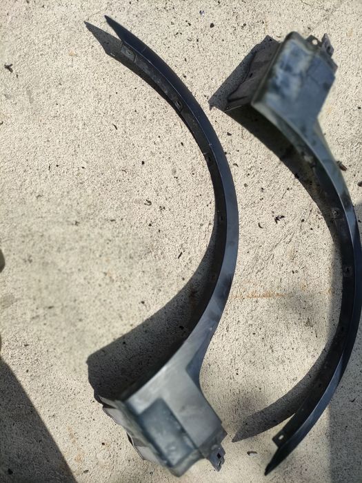 Лайсни за предни калници за BMW X3 E83