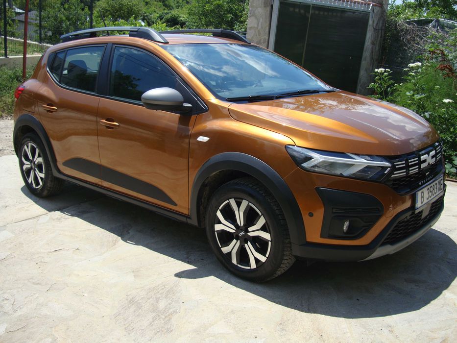 Дачия Сандеро STEPWAY !!! Газ !!! Като нова !!!