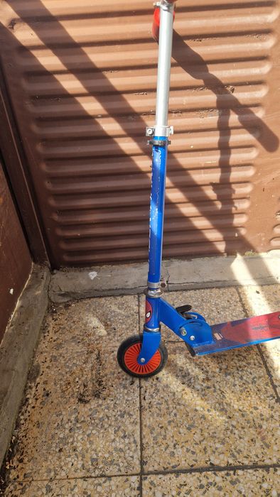 Детска тротинетка spiderman