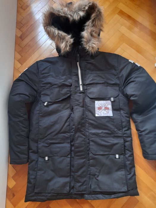 TRACKER мъжка парка S- M размер.