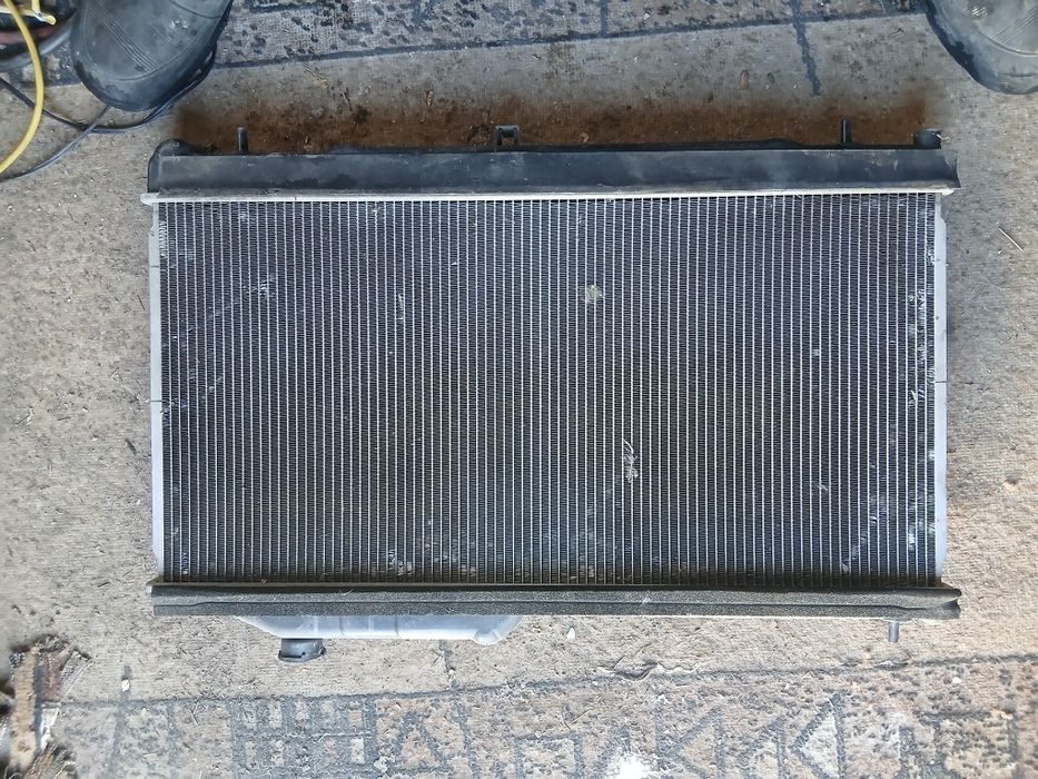 Радиатор на субару аутбэк