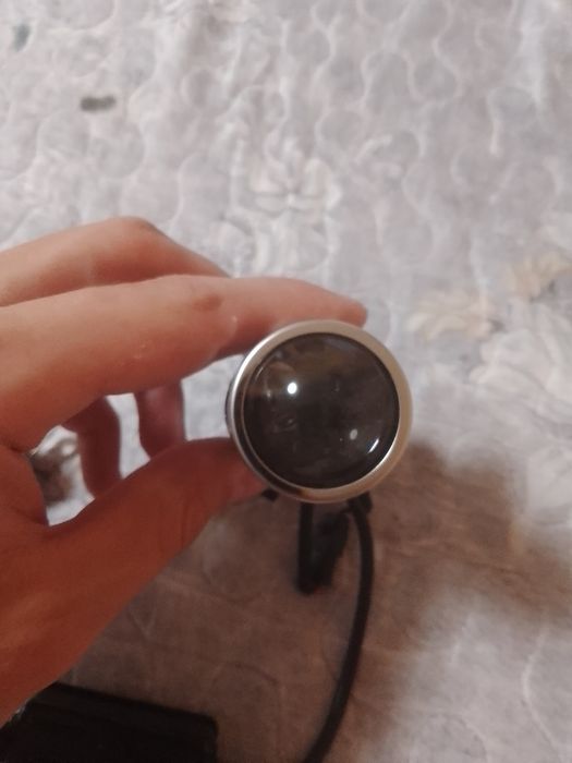 Продам BiLED фары с линзой.