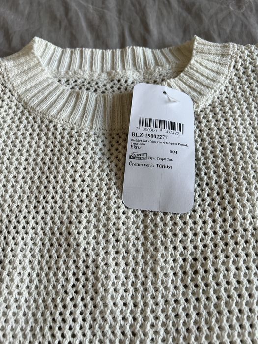 Свитер сетчатый новый