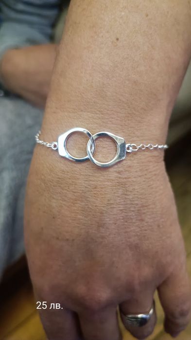 Дамска гривни сребърни