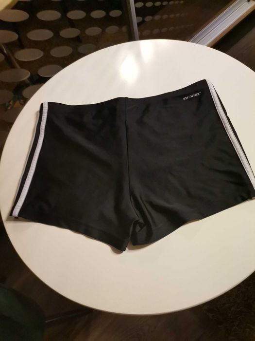 Vand boxeri de baie pt bărbați