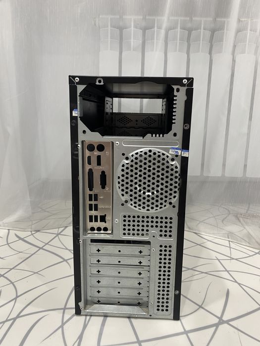 Продам корпус ПК