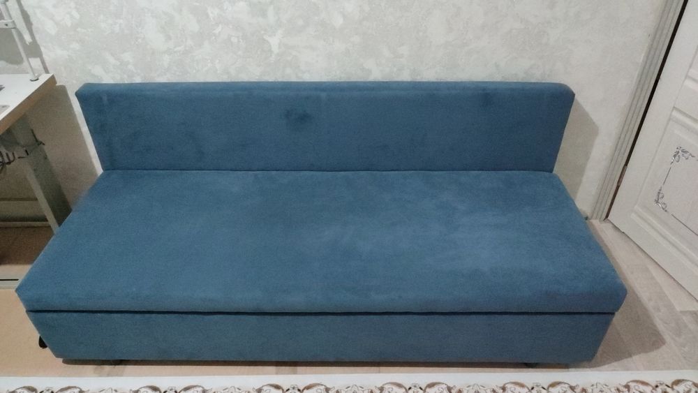 Диван жаңа қолданбаган