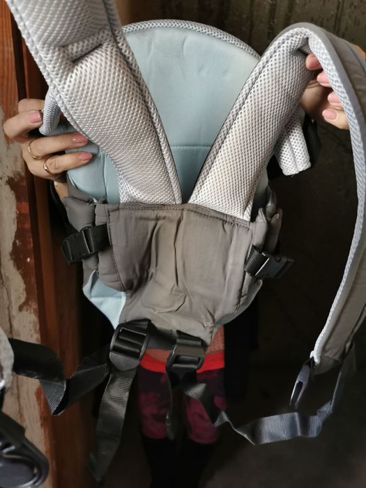 Бебешко столче за кола, гимнастика за бебе, кенгуру за бебе