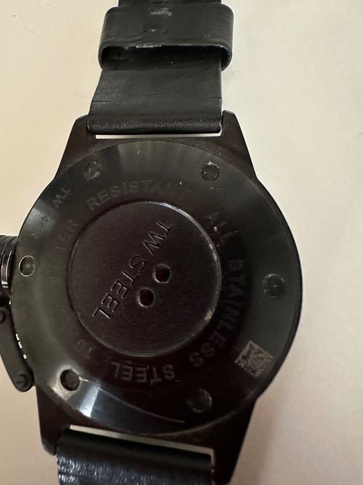 Унисекс кварцов часовник 45 mm TW Steel