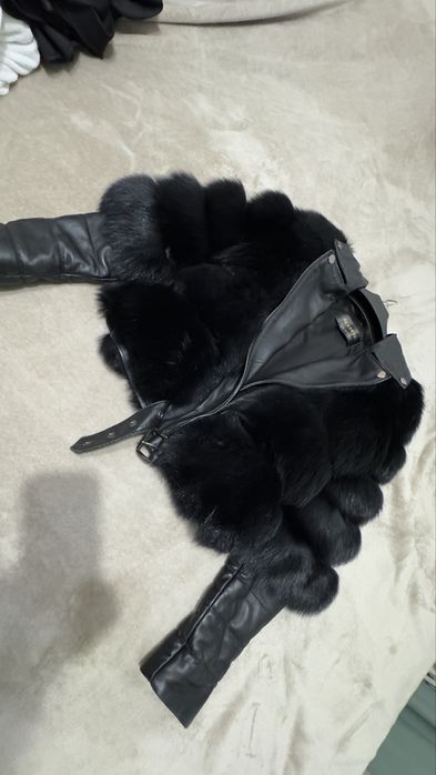 Blana naturala Bennessi  maneci din piele detasabile