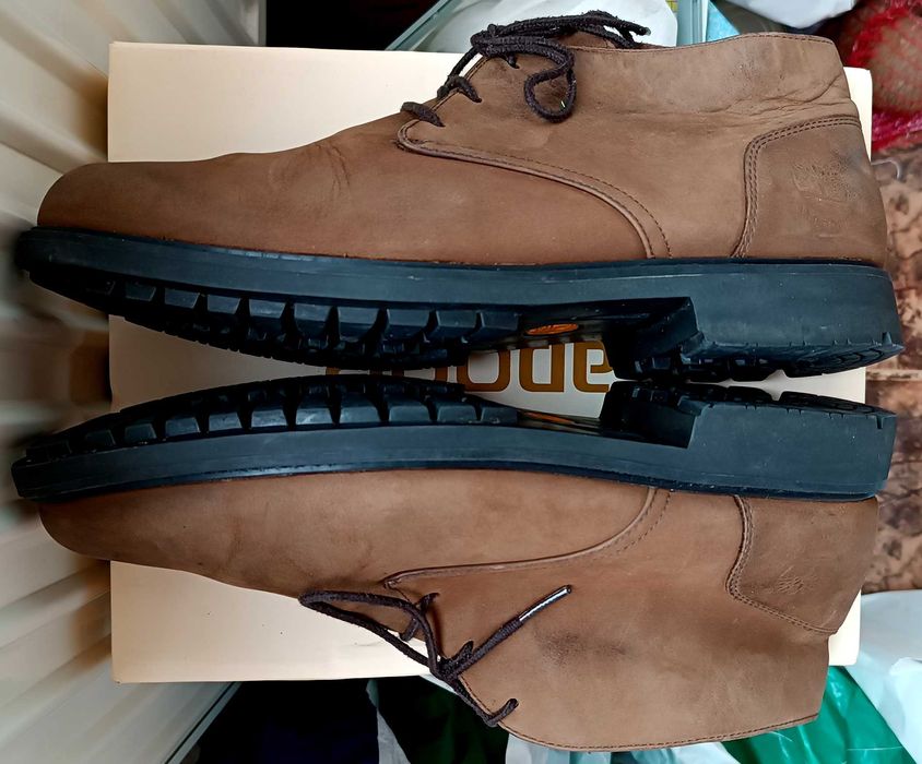 TIMBERLAND Ghete chukka din piele Larchmont mărimea 42