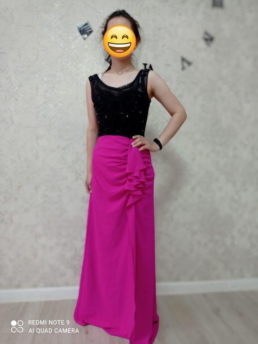 Платья турецкое размер 42 каждая по 5000 бу состояние хорошое