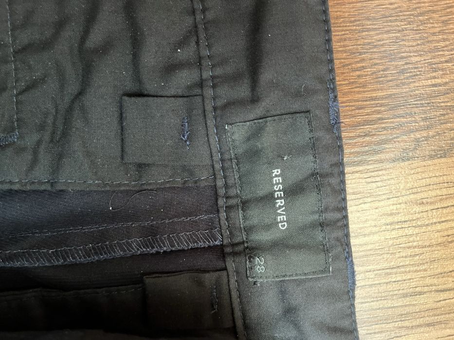 Pantaloni eleganti bleumarin slim bumbac marime 28 barbati